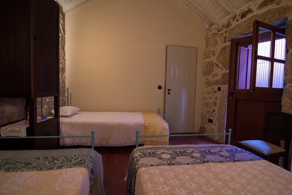 Casas Dos Avos Pension Vale de Cambra Kamer foto