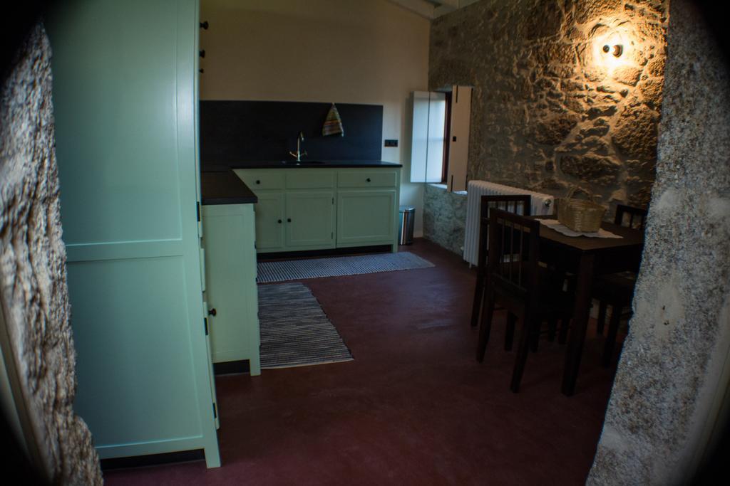 Casas Dos Avos Pension Vale de Cambra Kamer foto