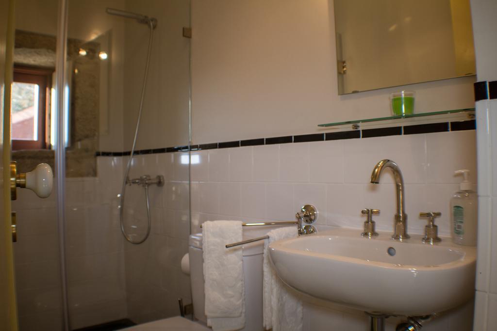 Casas Dos Avos Pension Vale de Cambra Kamer foto