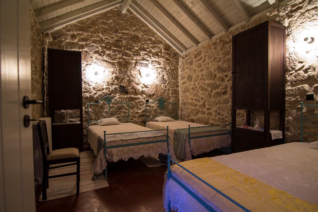 Casas Dos Avos Pension Vale de Cambra Kamer foto