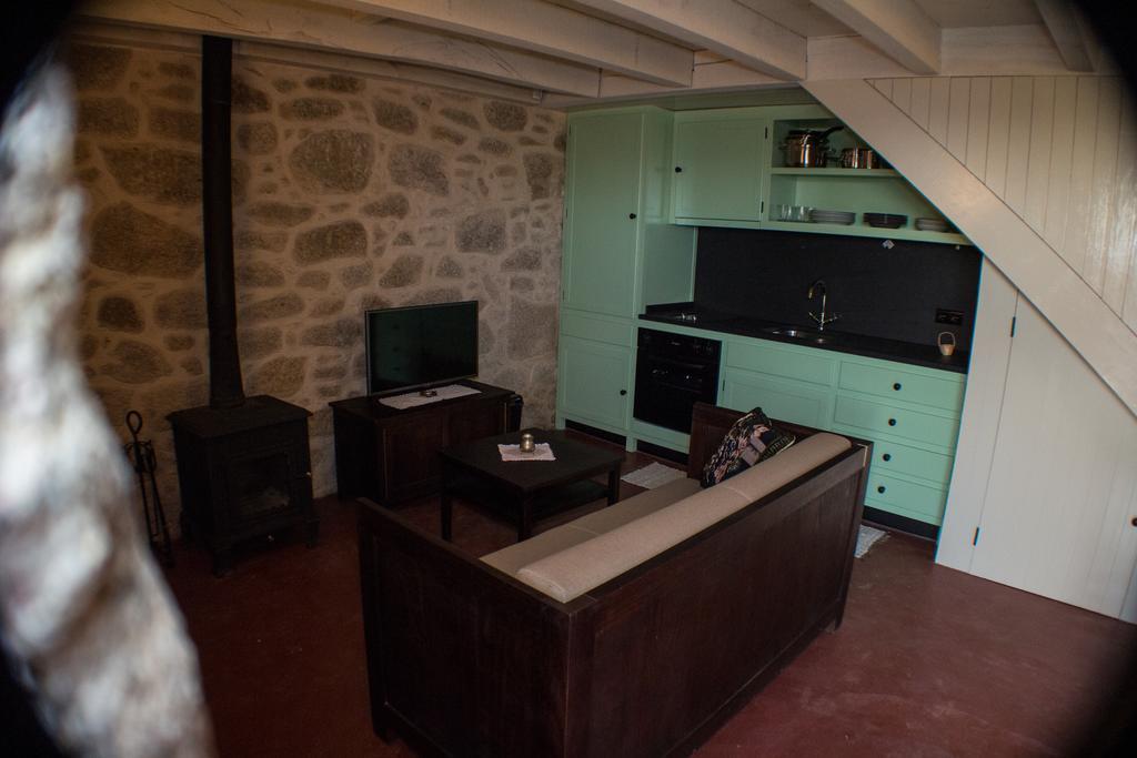 Casas Dos Avos Pension Vale de Cambra Kamer foto